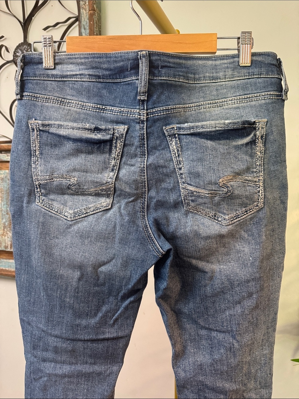 Silver Jeans distressed Women's Faded Blue Skinny Jeans 31
